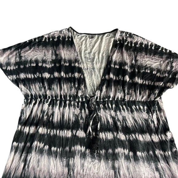 Joe Boxer Womens Tie Dye Camisole Blouse Size 1X/2X Black & Gray V-Neck Tassels - Picture 14 of 16